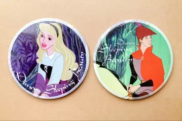 잠자는 숲속의 미녀 캔뱃지 오로라 공주 필립 왕자 2개 세트