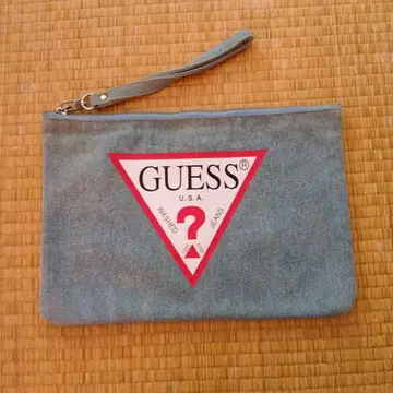 GUESS 데님 클러치백