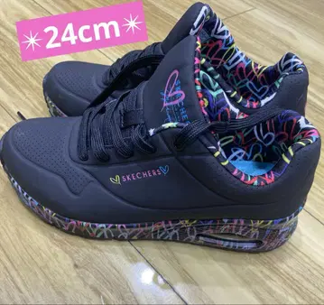 SKECHERS 하트 무늬 스니커즈 24cm