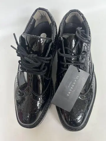 [ 미사용 ] 세인트앤드류스 통굽 스파이크리스 신발 블랙 23.0