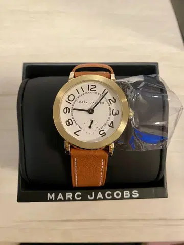 [ 미사용 박스 포함 ] MARC JACOBS 손목시계