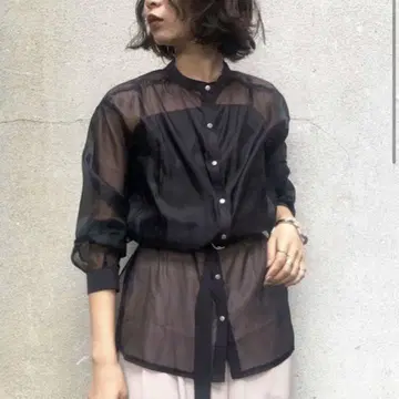 & G'AIME (앙제) 블랙 시어 셔츠