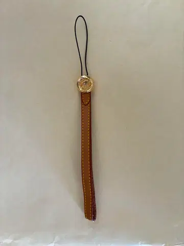 헌팅월드 가죽 키링