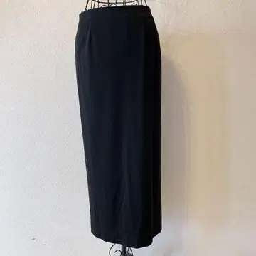 레오나르 타이트 스커트