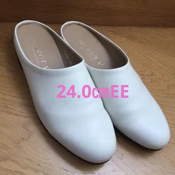 HARUTA 천연 가죽 플랫 뮬 24cm