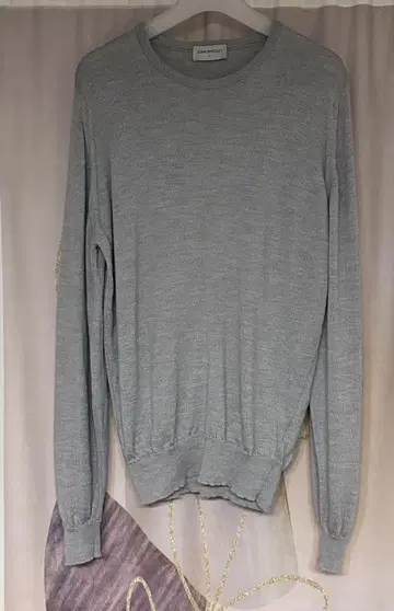 존스메들리 메리노울 엑스트라 파인 크루넥 니트 그레이