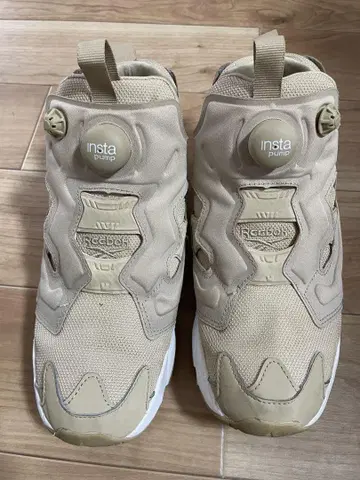 Reebok Insta Pump Fury 베이지 24cm