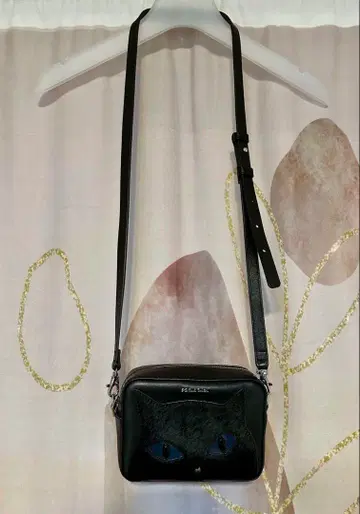 폴스미스 댄싱캣 고양이 퍼 미니 숄더백 블랙