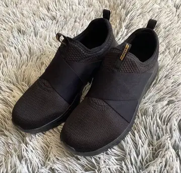 Skechers 슬립온 스니커즈 블랙