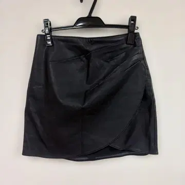 Abercrombie&Fitch 아바클로 블랙 가죽 타이트 스커트