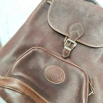 레어  Roots CANADA 그레고리 백팩 가죽 천연 가죽