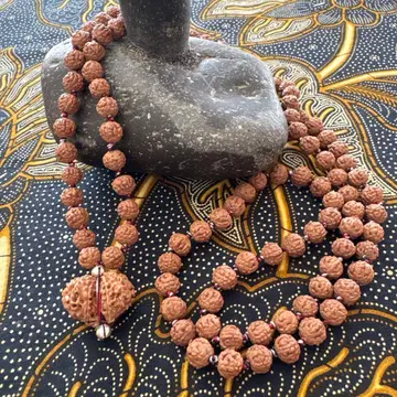 루드라크샤 말라 탑 가우리 샹카르 12면