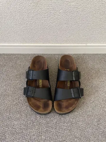 BIRKENSTOCK 블랙 샌들 38