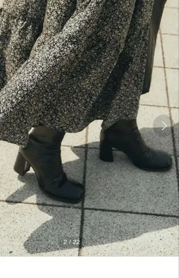 titivate 와이드 스퀘어토 숏부츠 S 사이즈