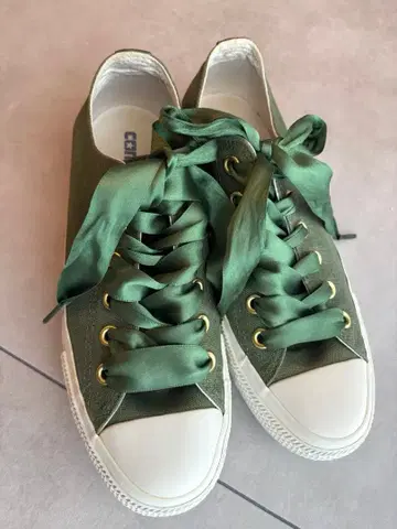 컨버스 올스타 새틴 리본 카키 24cm