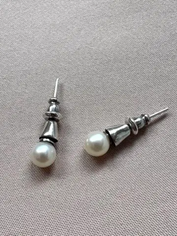 e.m. 실버 925 펄 귀걸이