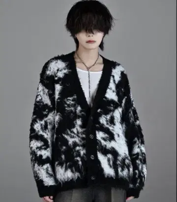 BOUCLE SHAGGY KNIT REVERSIBLE CARDIGAN