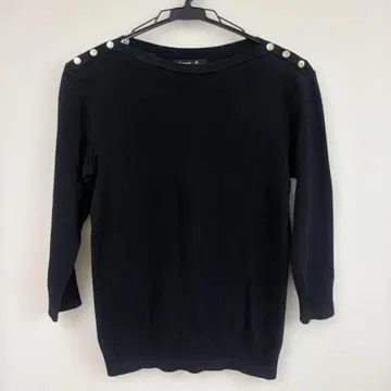 agnes b. 에네스베