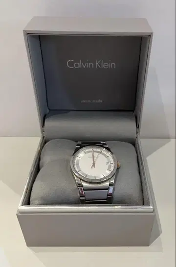 S5 님용 Calvin Klein 쿼츠 손목시계 실버/화이트