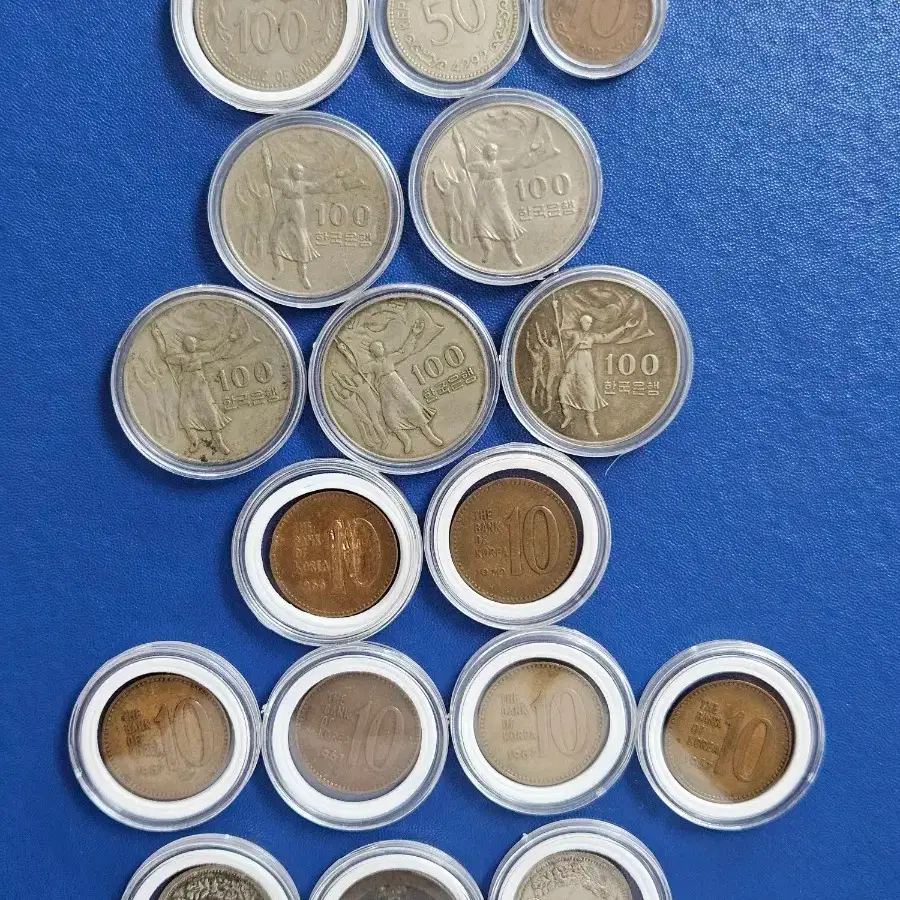 Old money Korean currency coin collection (10 won, 50 won, 100 won) on  Bunjang Global Site.