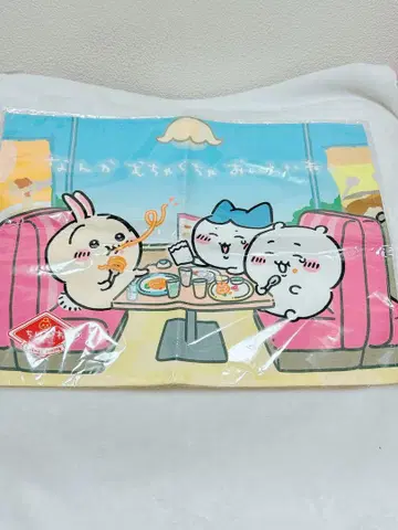 치이카와(먼작귀) 레스토랑 런치 매트