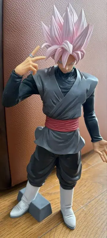 드래곤볼 피규어 손오공 블랙 로제