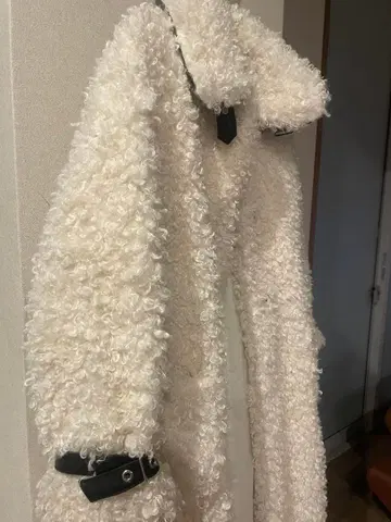 Darich 화이트 롱 코트