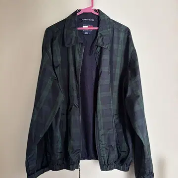 TOMMY HILFIGER 체크 무늬 점퍼 L 사이즈