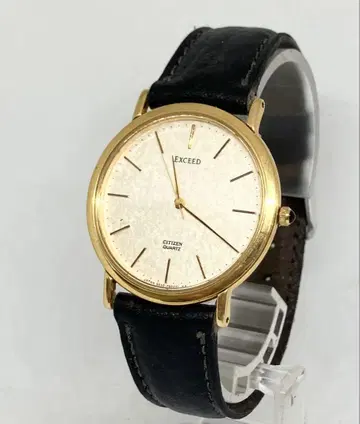 CITIZEN EXCEED 시티즌 엑시드 라운드 손목시계