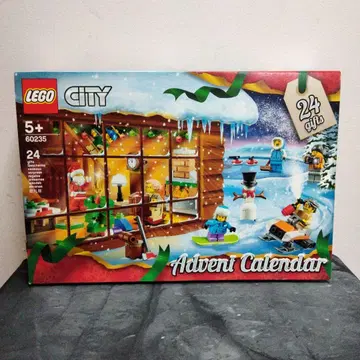 LEGO Advent Calendar 60235