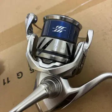 시마노 23 스트라딕 2500SHG