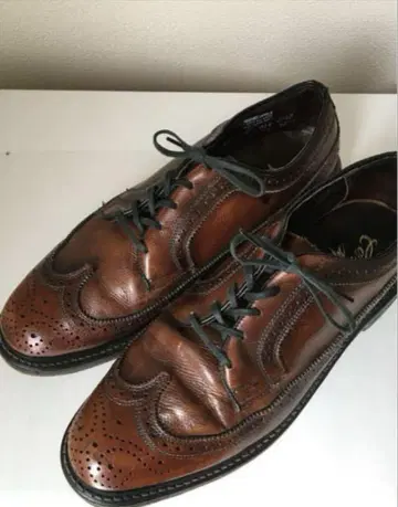 브라운 윙 팁 가죽 신발