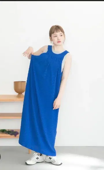 [ 새상품 미착용 ] KBF 컷 자카드 원피스 블루
