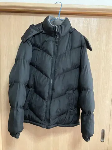 블랙 다운 자켓 L 사이즈