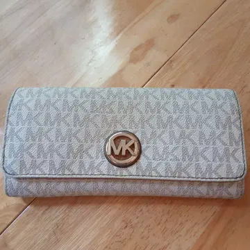 MICHAEL KORS 모노그램 장지갑