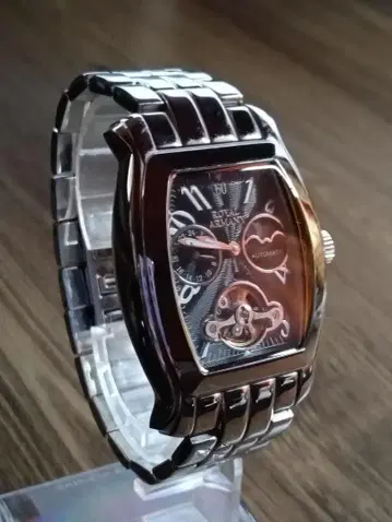 ROYAL ARMANY 로얄알마니 자동 와인딩 RA-004