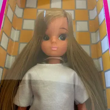 복각판 초대 리카짱 선탠 피부 모델 피치피치 리카풍