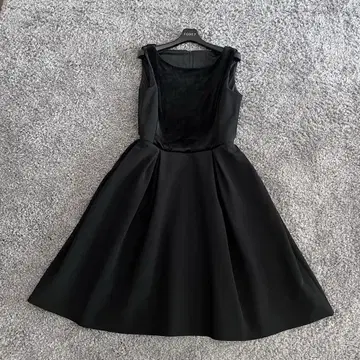 VELOUR NOIR 42 오페라 드레스 폭시