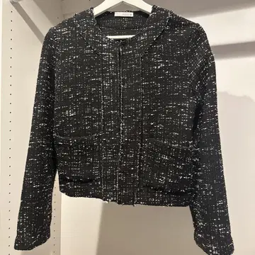 ZARA 트위드 자켓