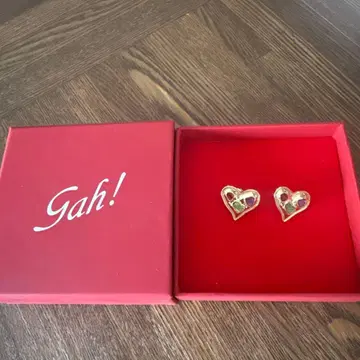 Gah! 하트 귀걸이 Lisa says gah