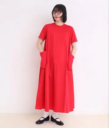 I am I in fact 레드 티셔츠 롱 원피스