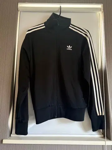 adidas 블랙 저지 3선 라인