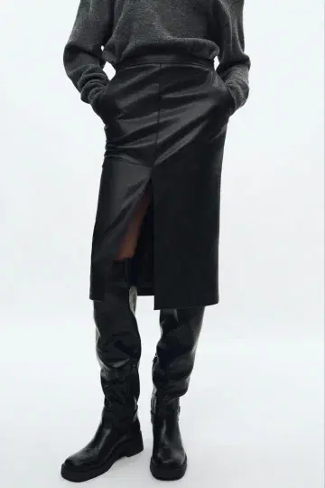 [ ZARA ] ZW COLLECTION 인조 가죽 스커트 S