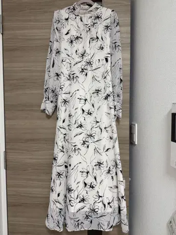 And Couture 앙데팡당 원피스