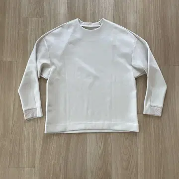emmi 크루넥 트레이닝복