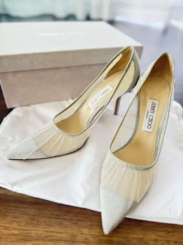 지미추 사이즈 39 Ivory Metallic Silver