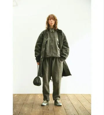 INNAT 그레이 플리스 조거 팬츠