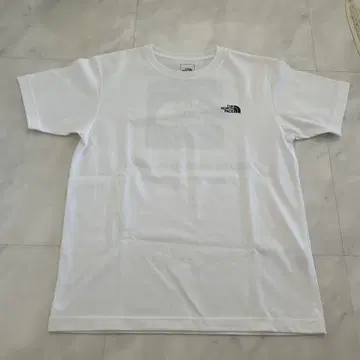THE NORTH FACE 화이트 티셔츠 NT32144