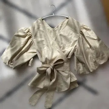 FURFUR 카슈쿨 퍼프 블라우스