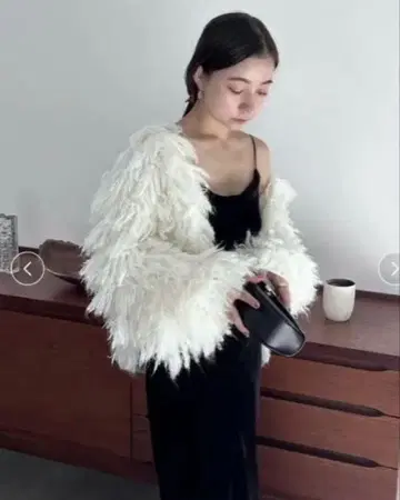 SNIDEL 볼륨 프린지 가디건 화이트 퍼 가디건 긴팔
